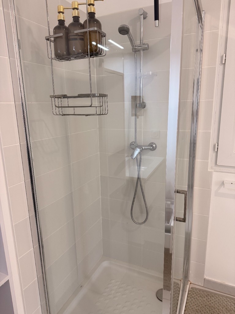 Douche à l’italienne, location près de Disneyland Paris